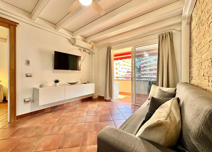 Daniela Garden Puerto de Santiago